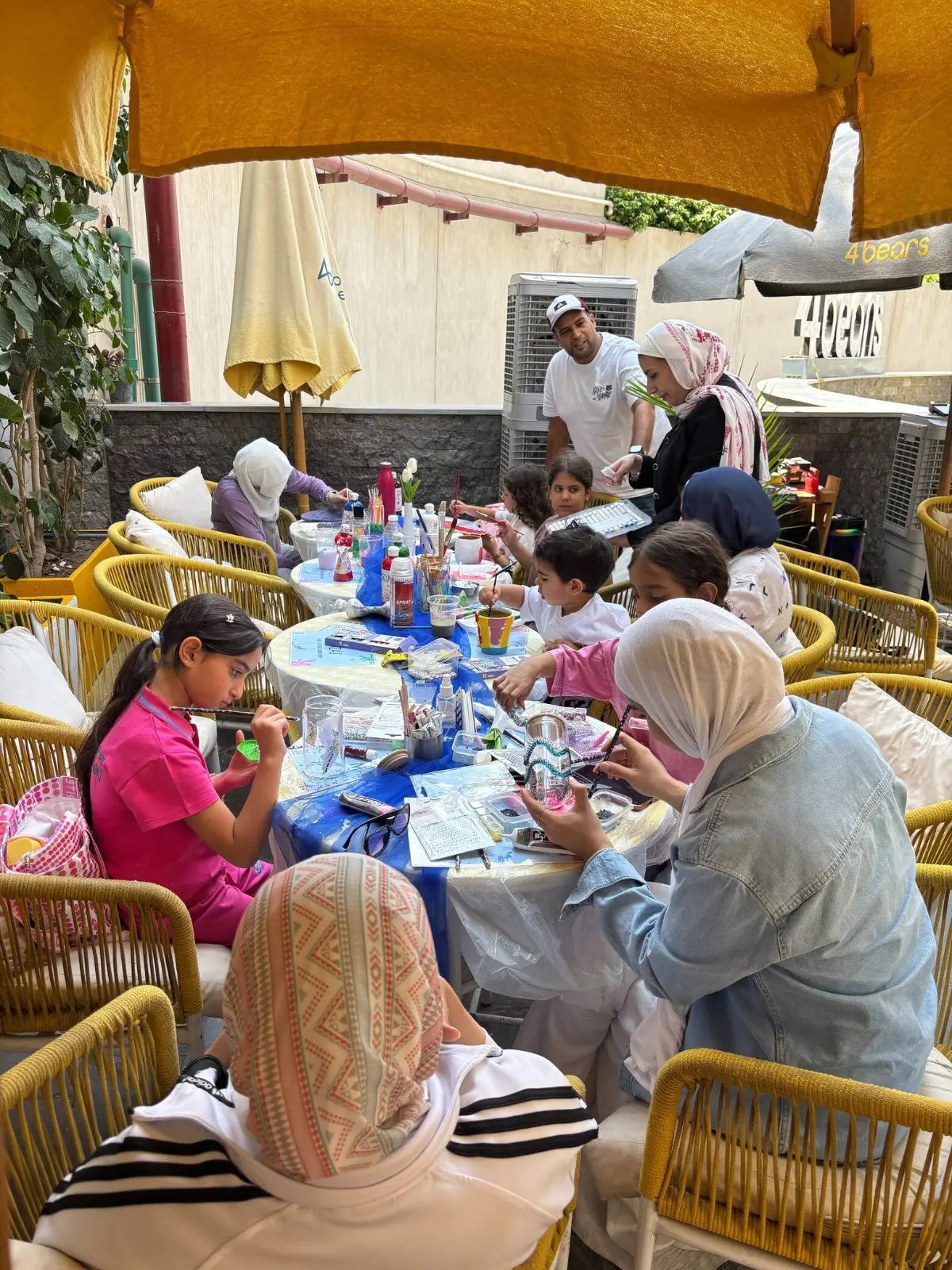 Painting & Bedazzling Workshop صورة 2