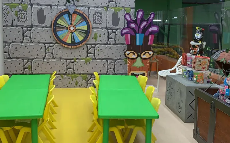 The Slime Kit Experience (Monkey Maze Arkan ) photo 1