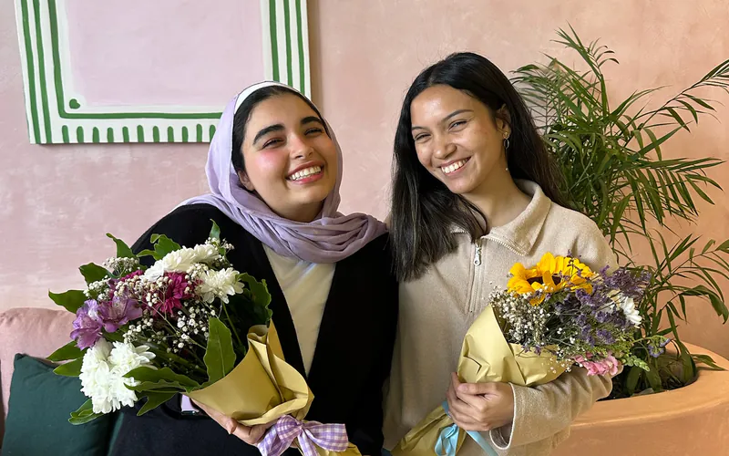 Flower arrangement workshop photo 0